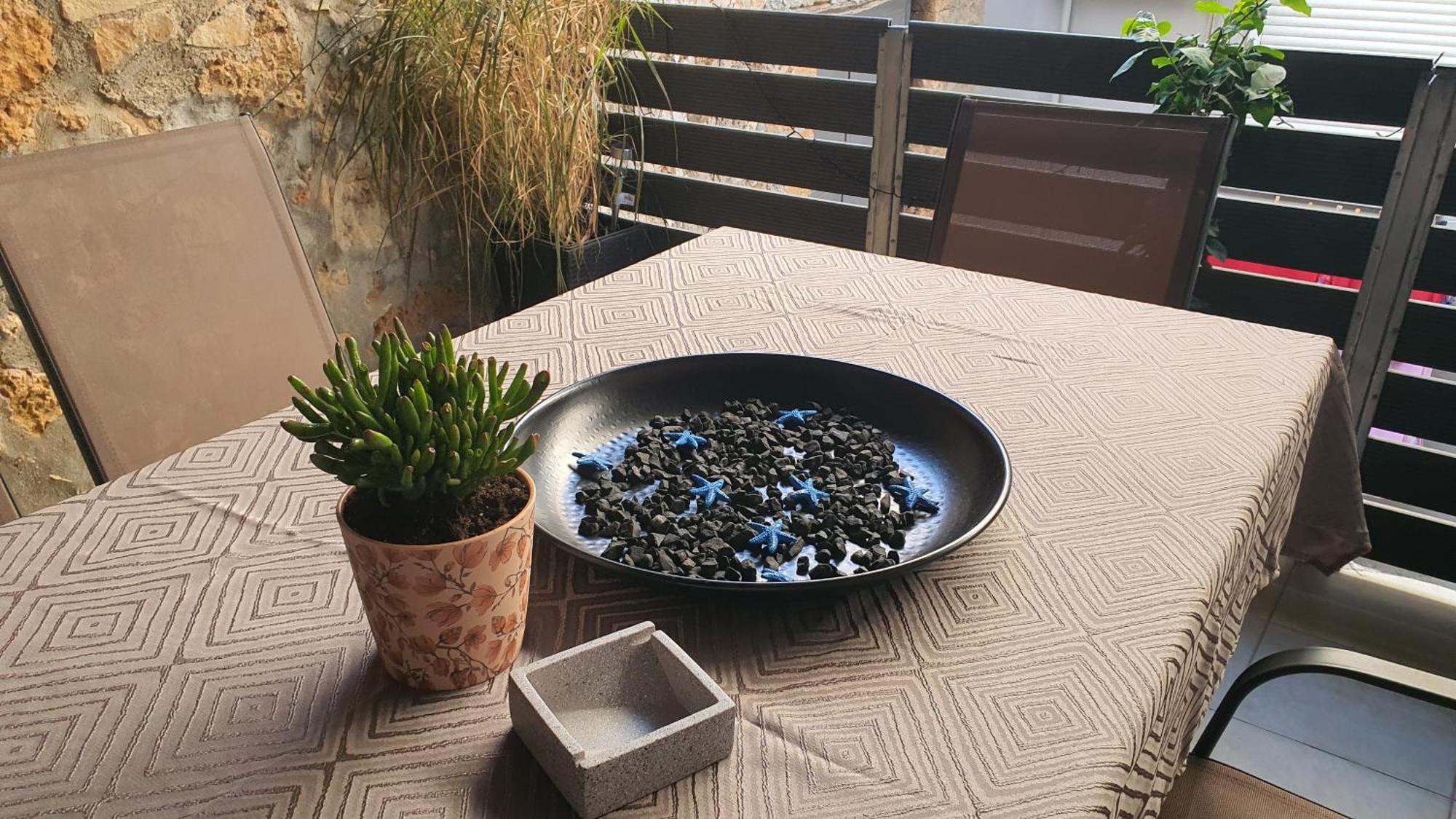 Black Apartamento *